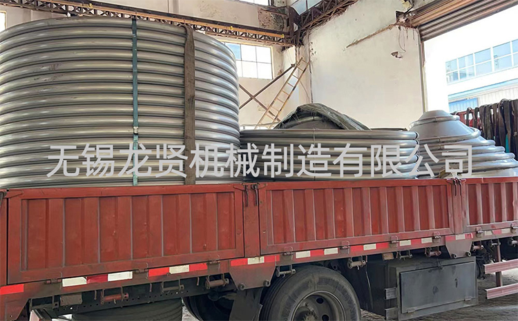 蒸餾器中半圓盤管的換熱效率受哪些因素影響？